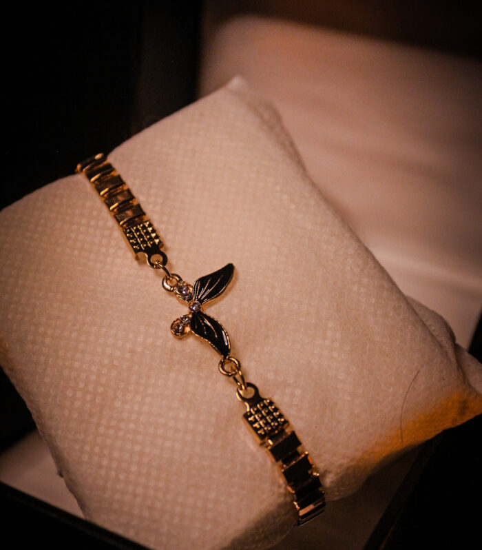 BUTTERFLY BRACLET
