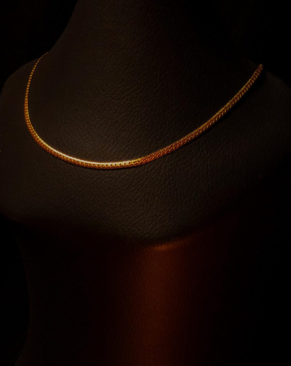 CHAINS